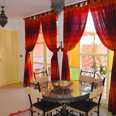 Appartement Anatim Warzazát Exteriér fotografie
