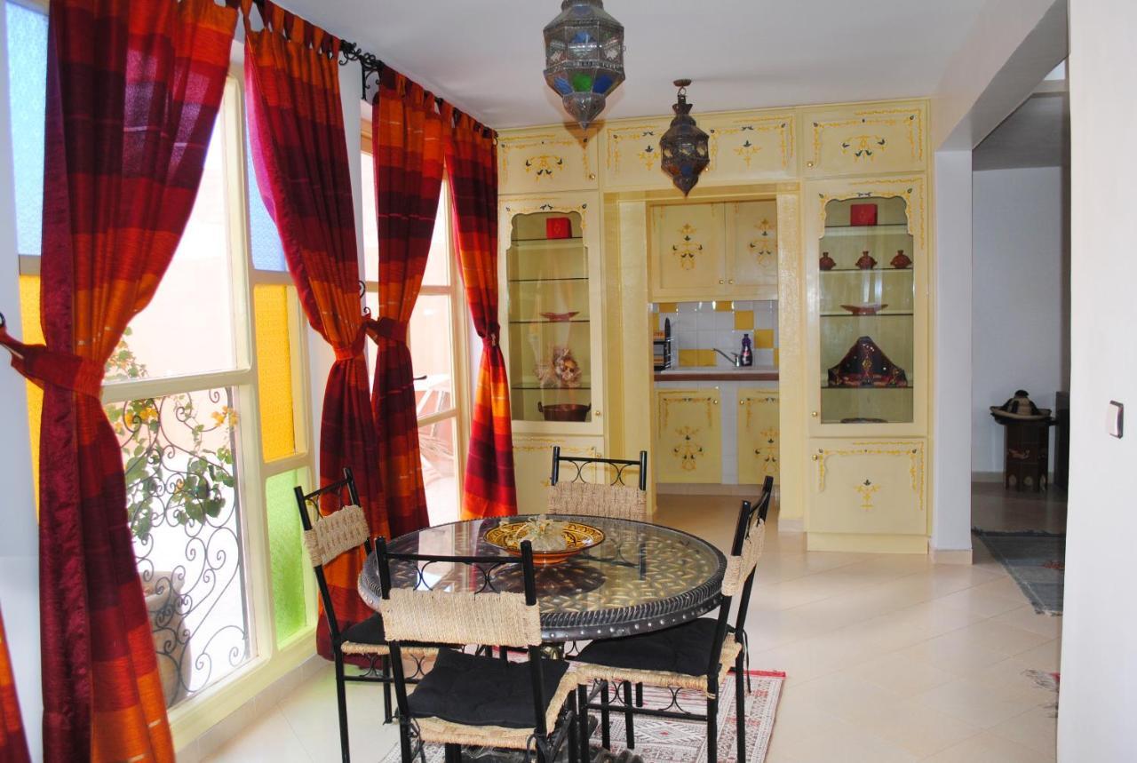 Appartement Anatim Warzazát Exteriér fotografie